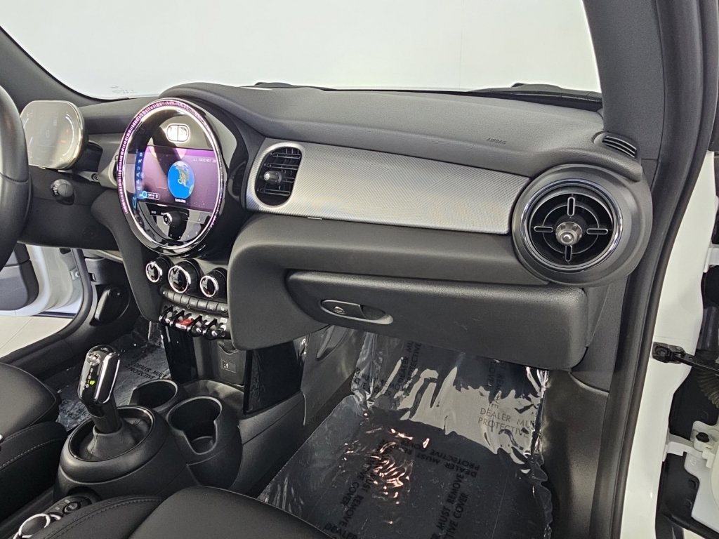 Certified 2024 MINI Cooper S FWD image 18