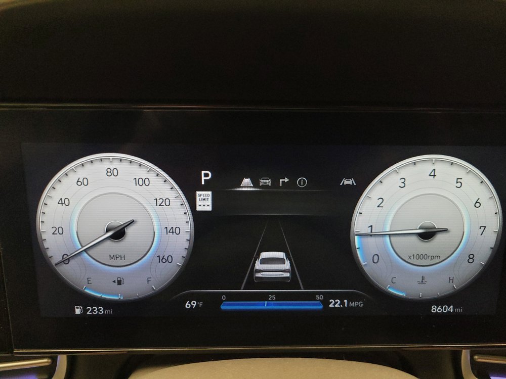 Used 2024 Hyundai Elantra SEL FWD image 23