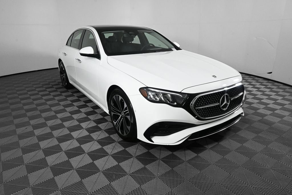 Used 2025 Mercedes-Benz E 350 Sedan image 23