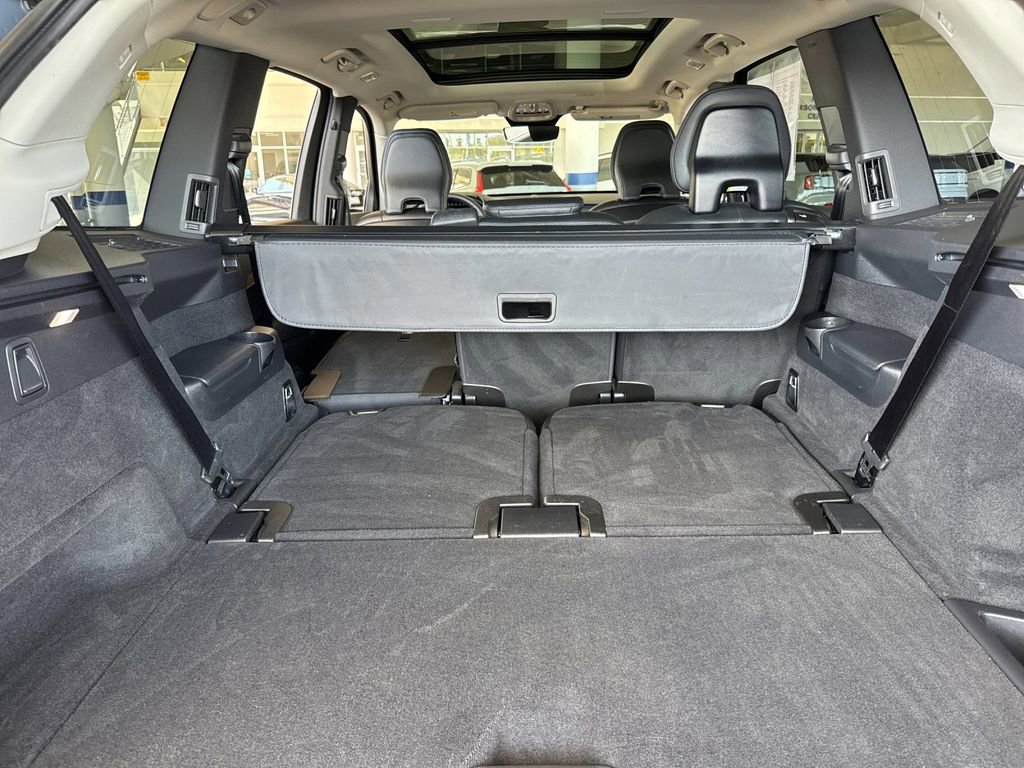 Certified 2023 Volvo XC90 B6 Plus w/ Protection Package Premier AWD/4WD image 15