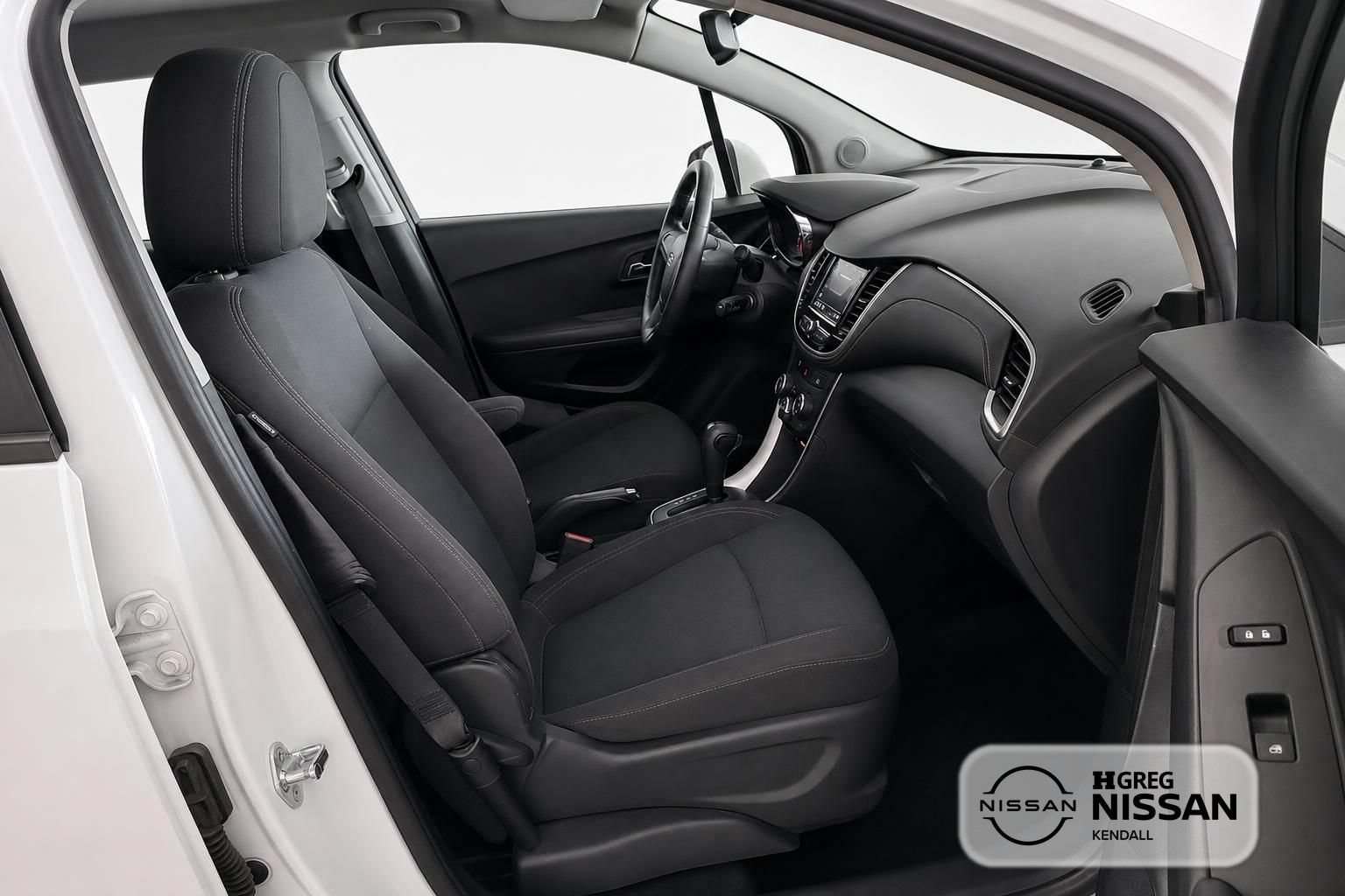 Used 2020 Chevrolet Trax LS FWD image 8