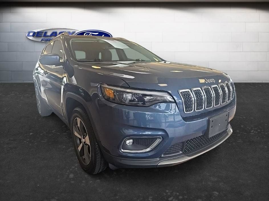 Used 2019 Jeep Cherokee Limited AWD/4WD image 10