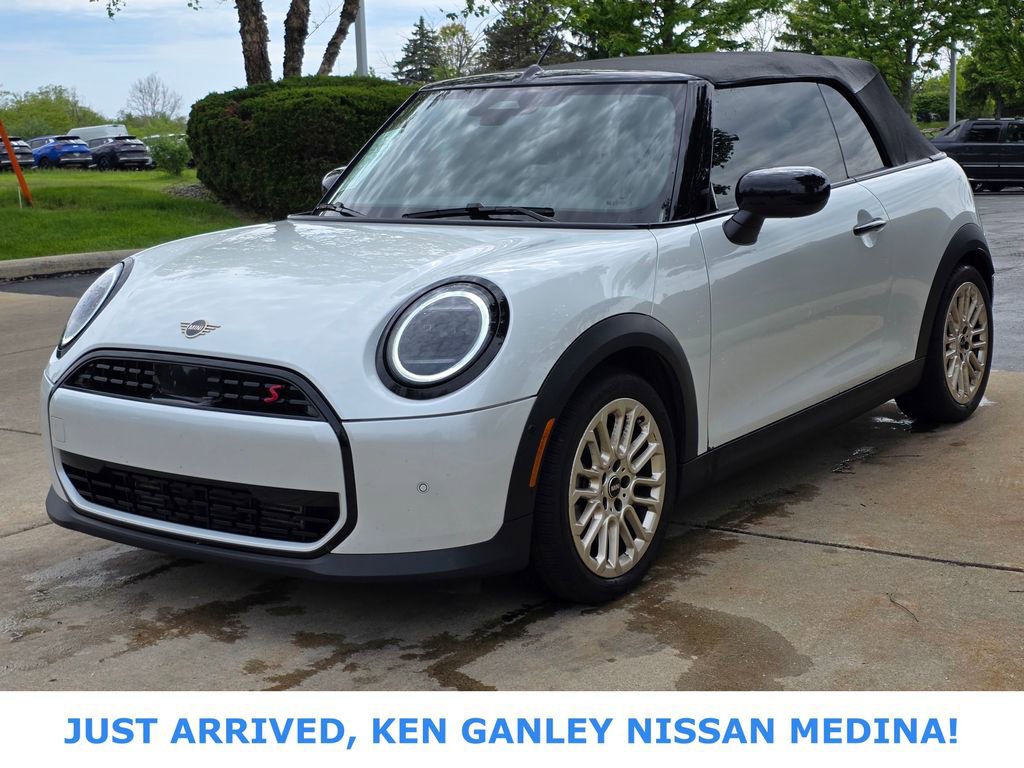 Used 2025 MINI Cooper S FWD image 25
