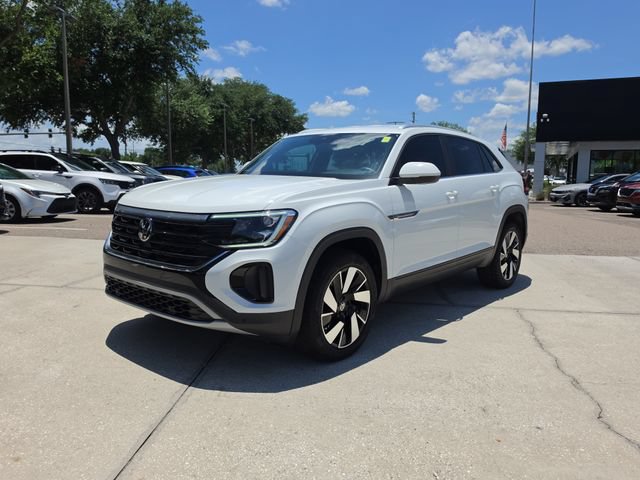 Used 2024 Volkswagen Atlas Cross Sport SE FWD image 4
