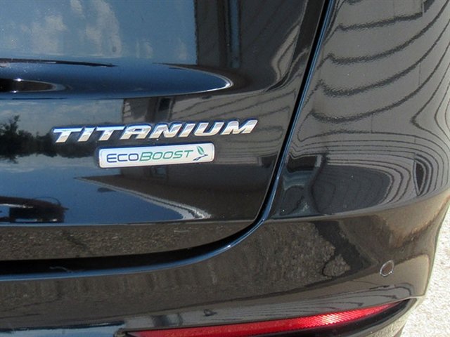 Used 2020 Ford Fusion Titanium FWD image 37