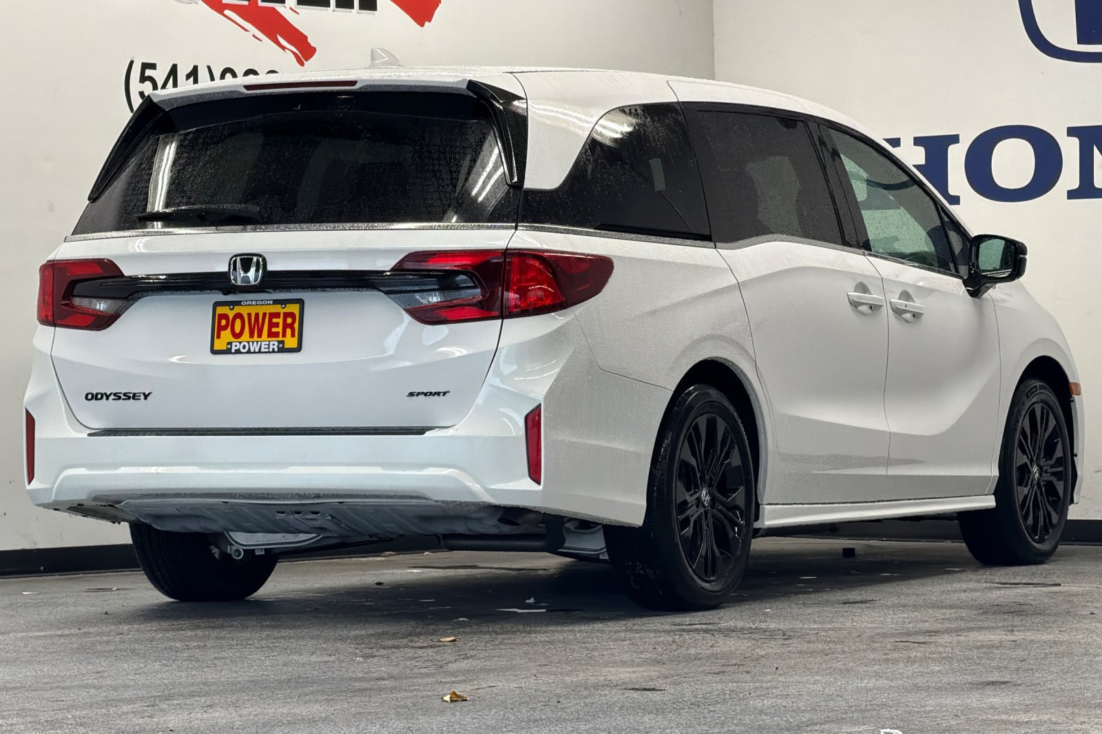 New 2027 Honda Odyssey Sport-L image 3