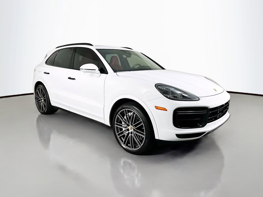 Used 2023 Porsche Cayenne Turbo image 7