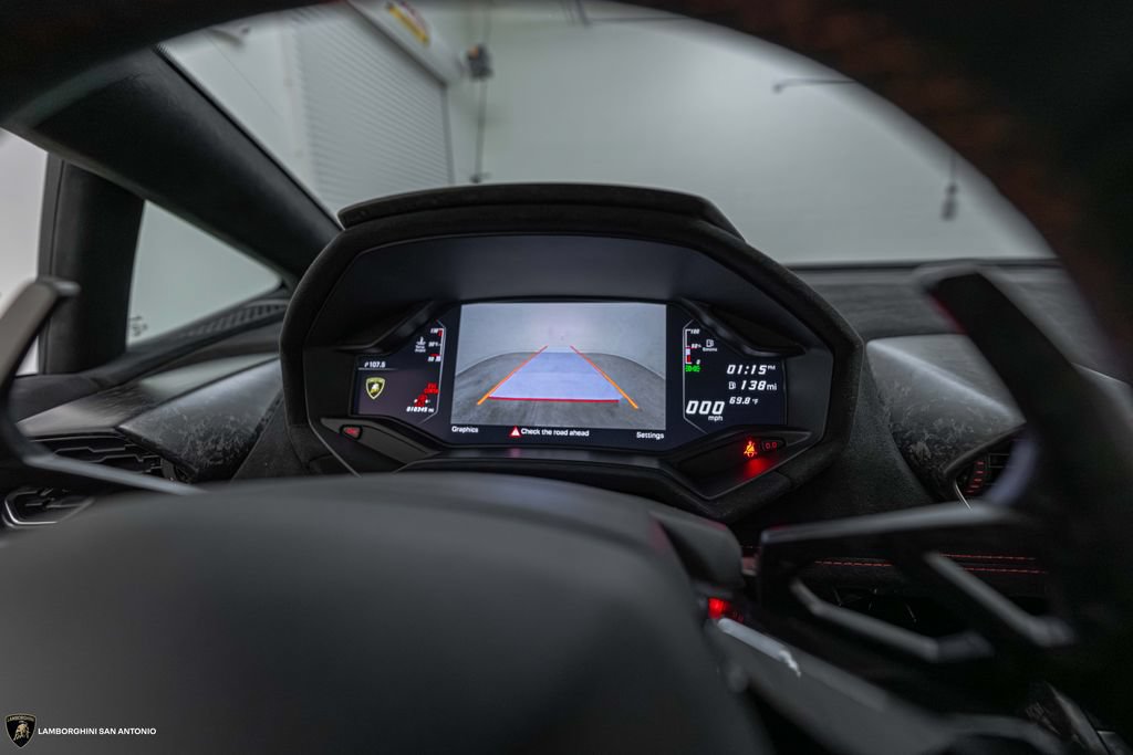 Used 2018 Lamborghini Huracan Performante AWD/4WD image 45