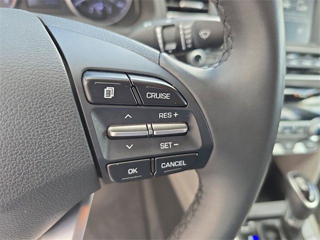 Used 2020 Hyundai Elantra Limited image 24