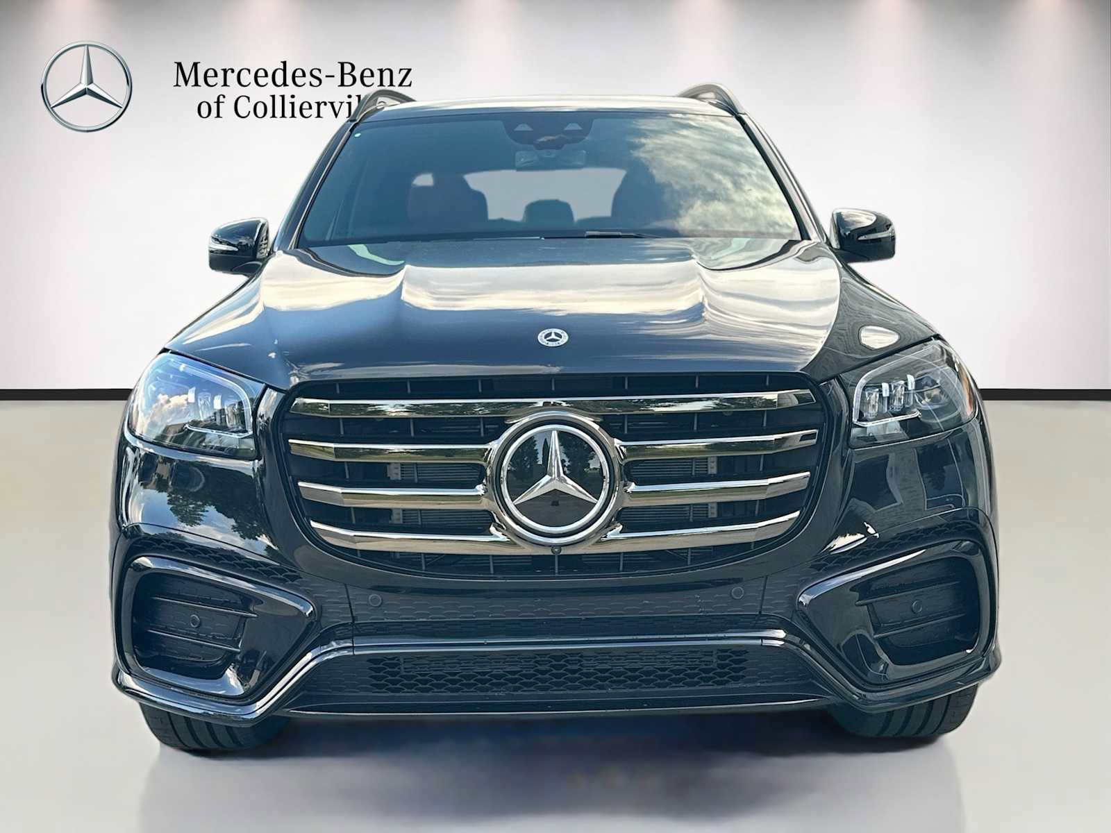 New 2026 Mercedes-Benz GLS 580 4MATIC image 2