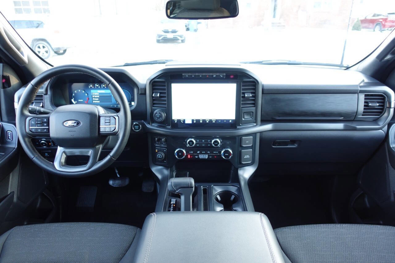 Used 2024 Ford F150 XLT w/ Equipment Group 302A MID image 39