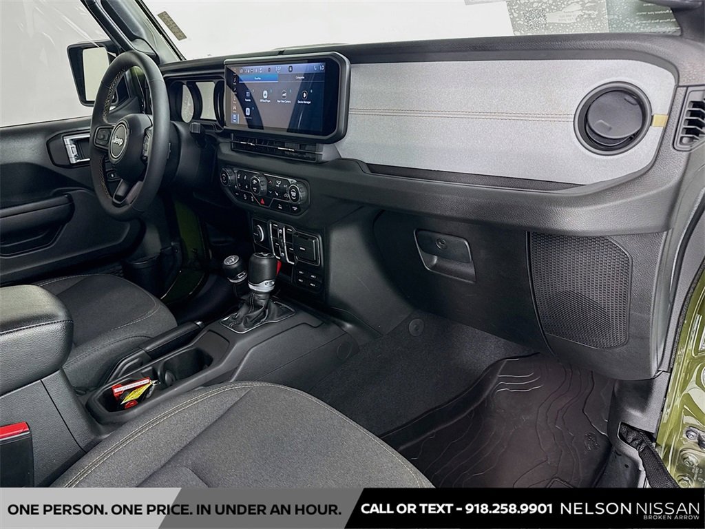 Used 2024 Jeep Wrangler Sport S image 28