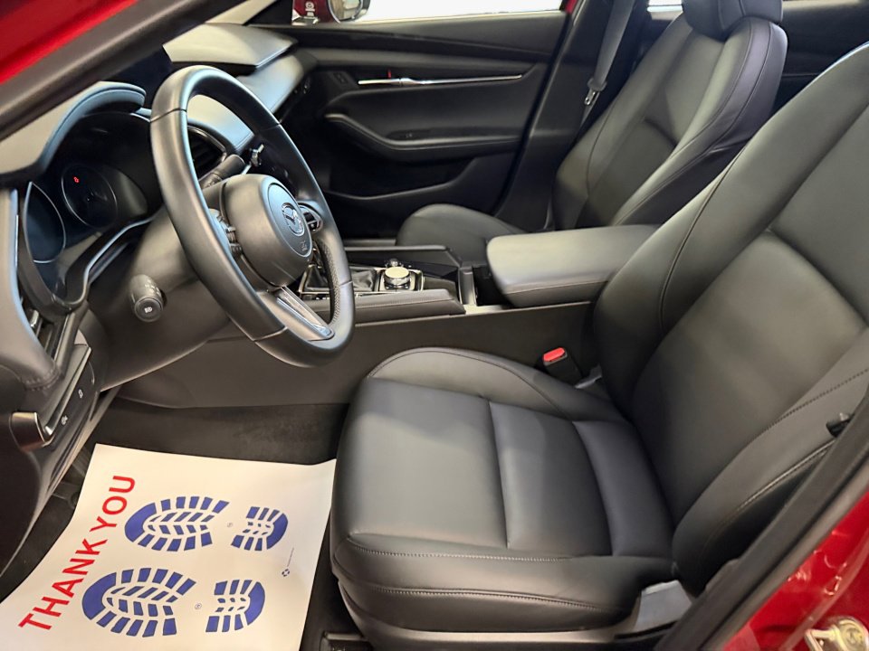 Used 2025 MAZDA MAZDA3 s image 11