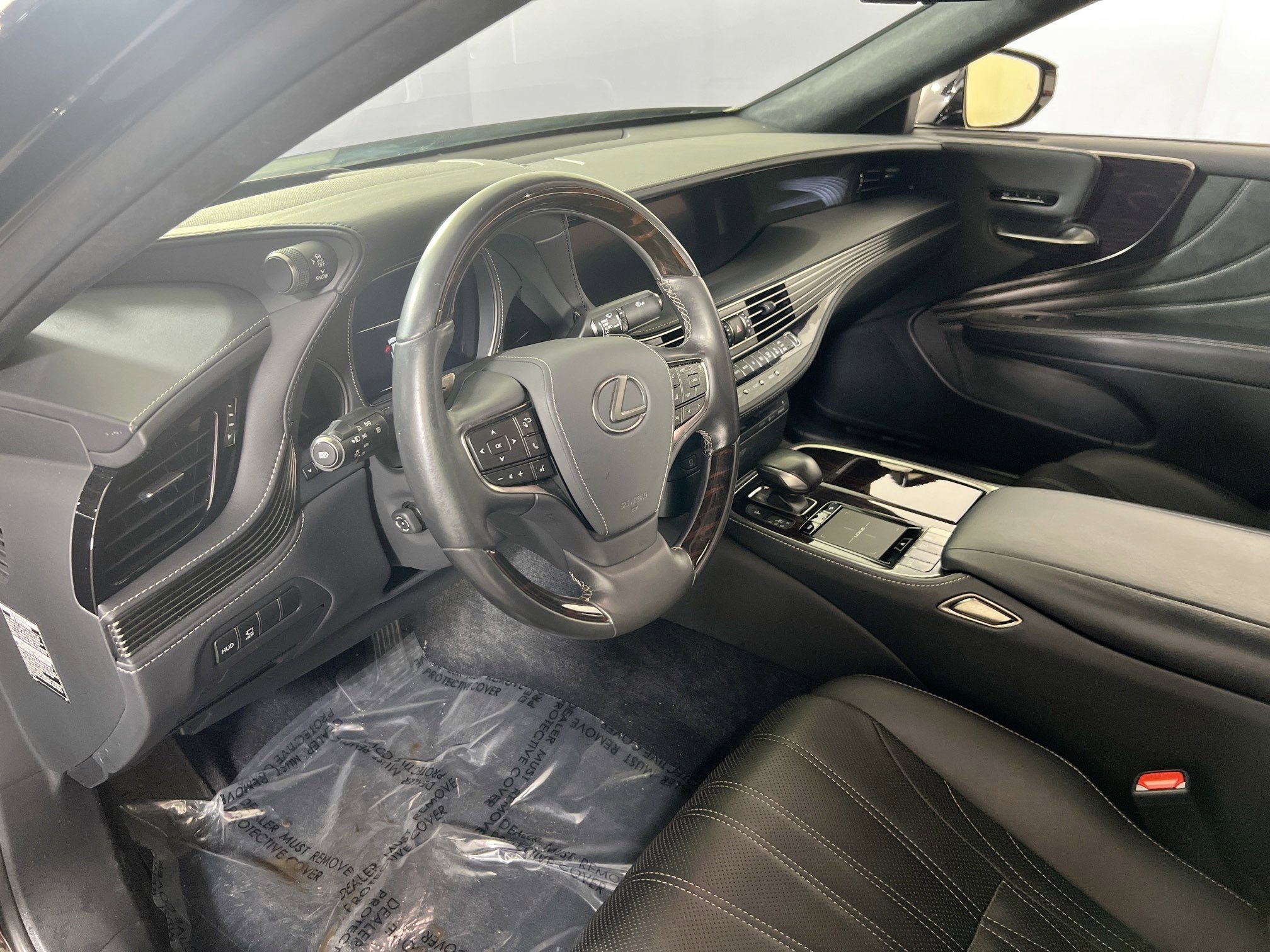 Used 2018 Lexus LS 500 AWD image 9