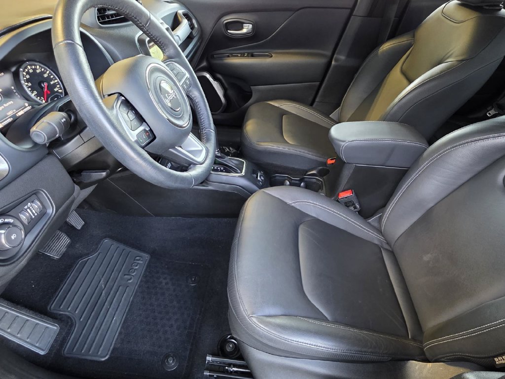 Used 2023 Jeep Renegade Limited AWD/4WD image 8