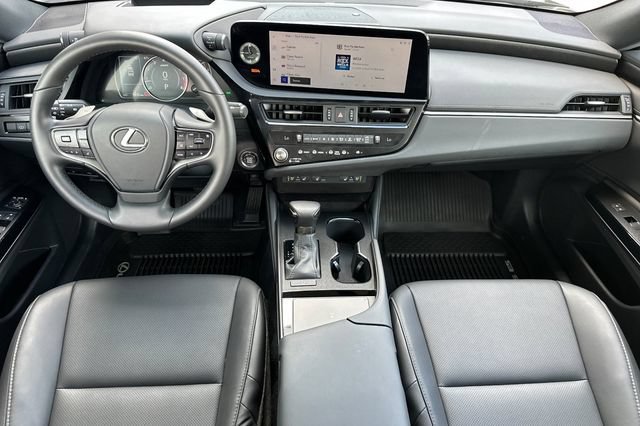 Used 2025 Lexus ES 350 w/ Premium Package FWD image 16