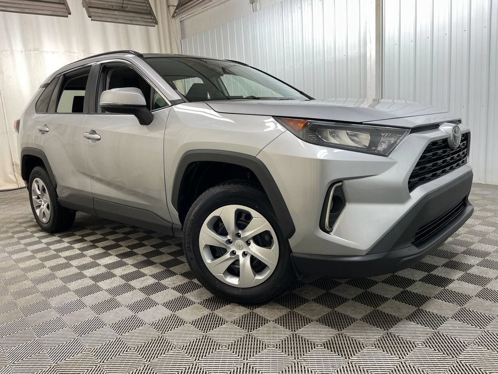 Used 2019 Toyota RAV4 LE w/ All Weather Liner Package AWD/4WD image 45