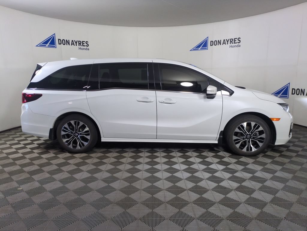 Certified 2025 Honda Odyssey Elite image 10