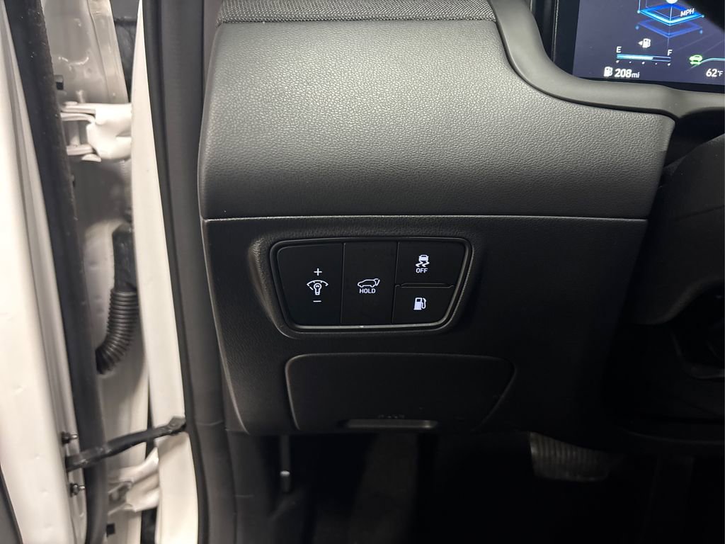 Used 2023 Hyundai Tucson Limited image 40