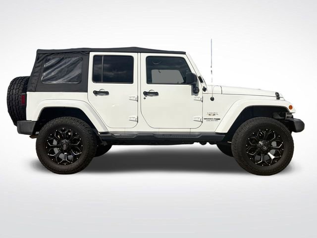 Used 2018 Jeep Wrangler Unlimited Sahara image 15