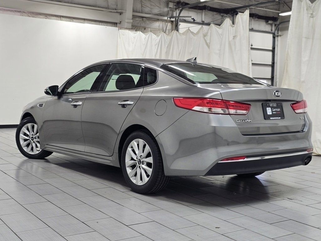 Used 2018 Kia Optima EX image 13