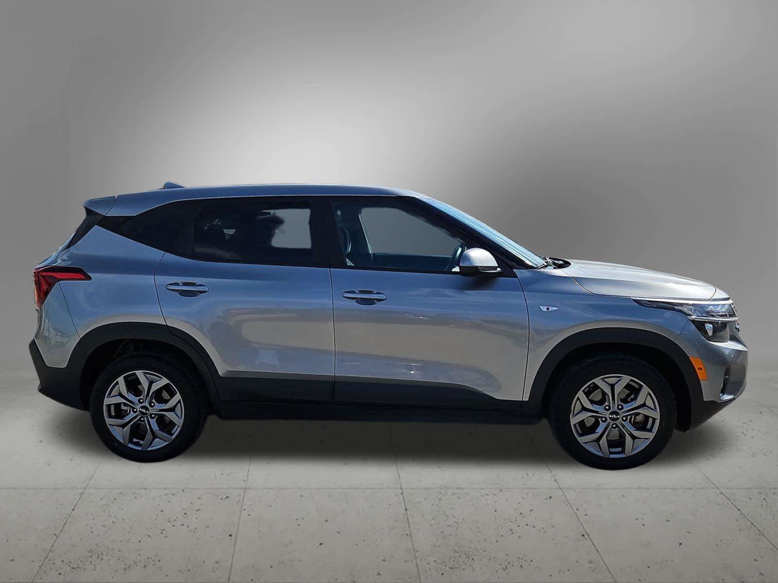 Certified 2024 Kia Seltos LX AWD/4WD image 7