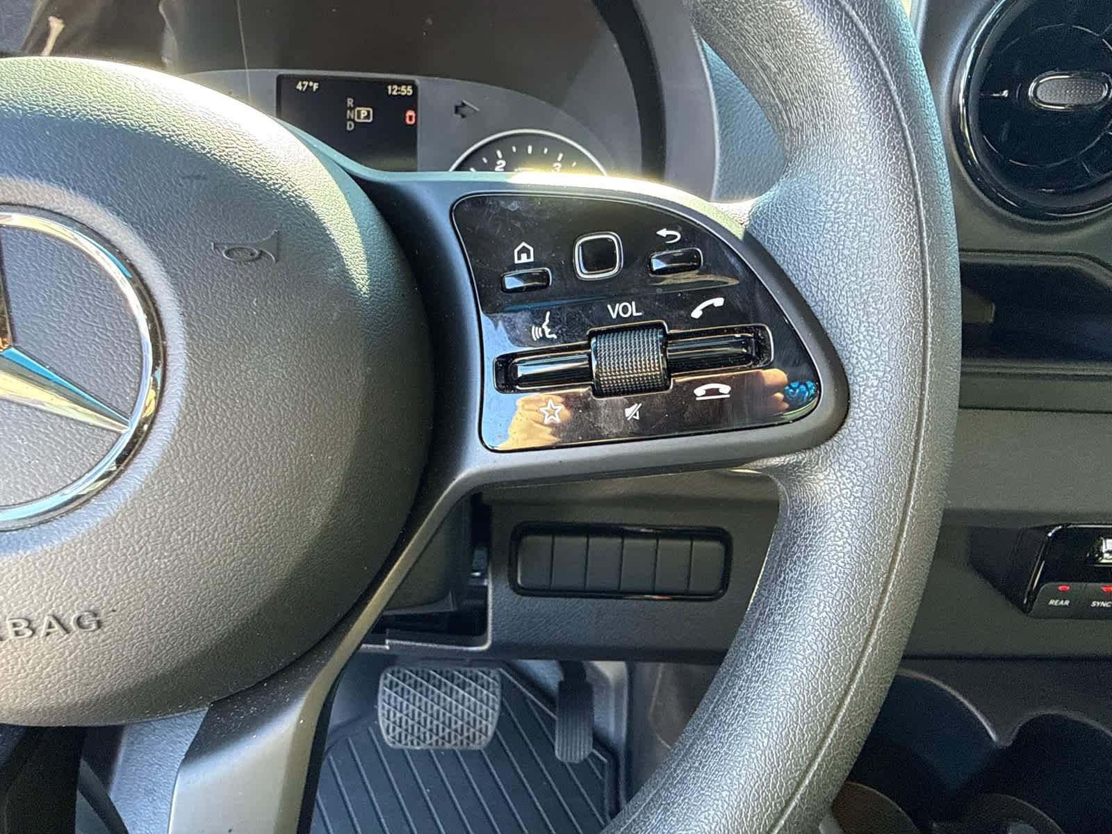 Used 2024 Mercedes-Benz Sprinter 2500 image 20