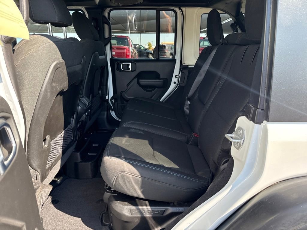 Used 2024 Jeep Wrangler Unlimited Rubicon 4xe image 33