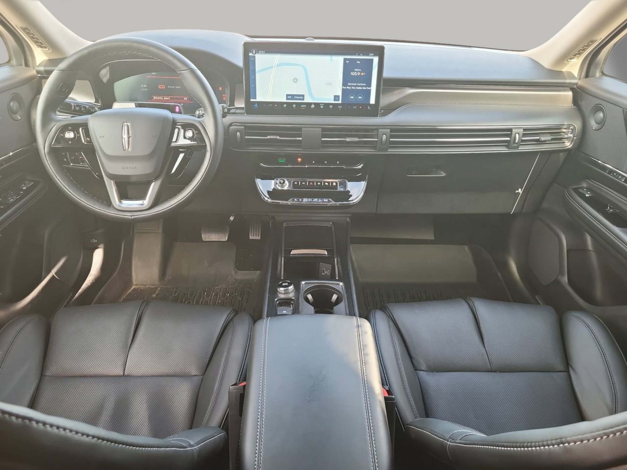 Used 2025 Lincoln Corsair Grand Touring w/ Equipment Group 302A image 12