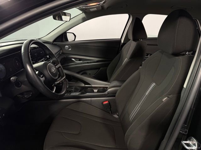 Used 2022 Hyundai Elantra SEL w/ Convenience Package image 15