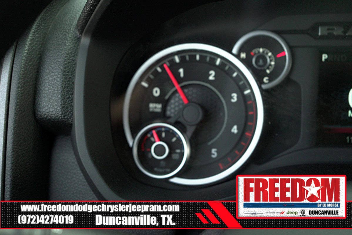 New 2025 RAM 2500 Tradesman AWD/4WD image 32