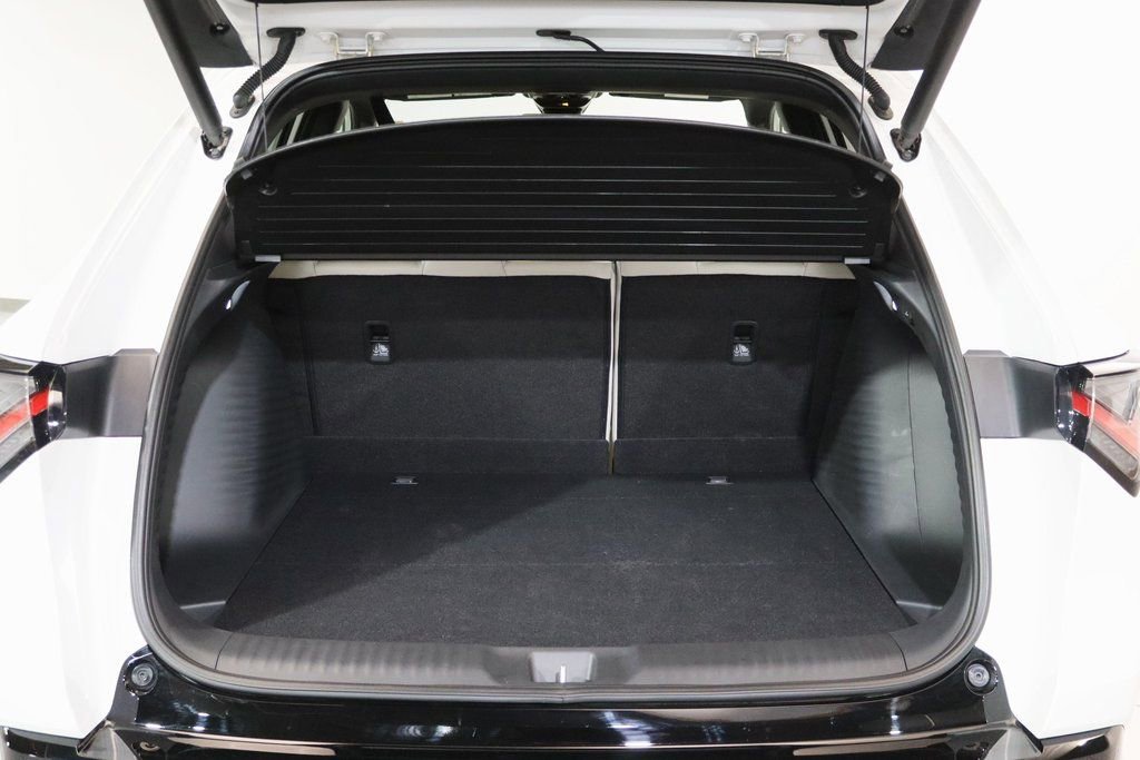 Certified 2025 Acura ADX A-Spec image 25