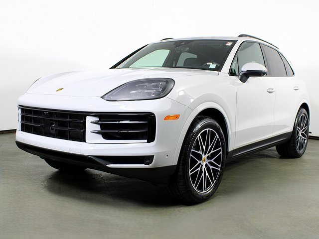 New 2025 Porsche Cayenne image 1