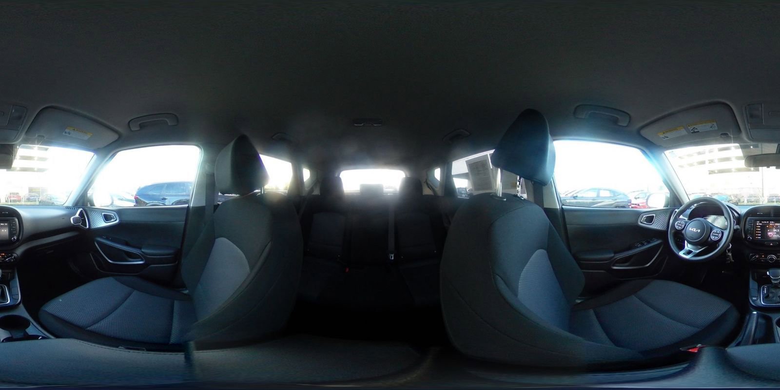 Used 2025 Kia Soul LX w/ Option Group 015 image 40