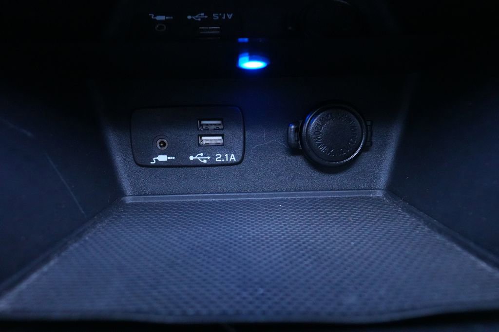 Used 2023 Subaru Forester Premium image 33