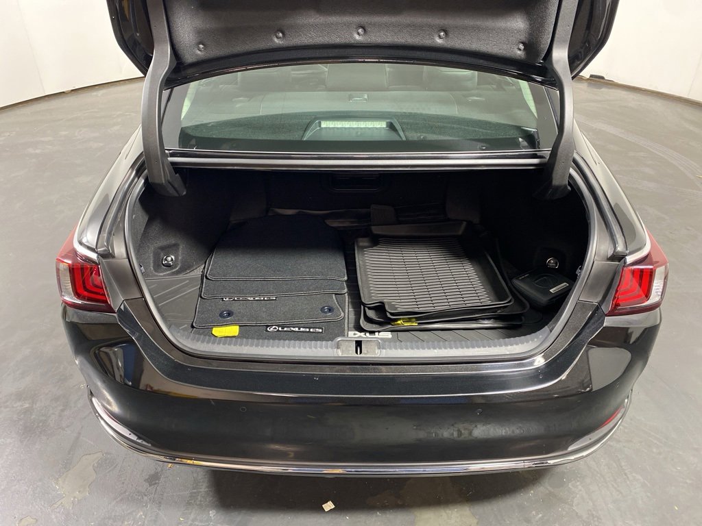 Certified 2023 Lexus ES 300h w/ Premium Package image 28