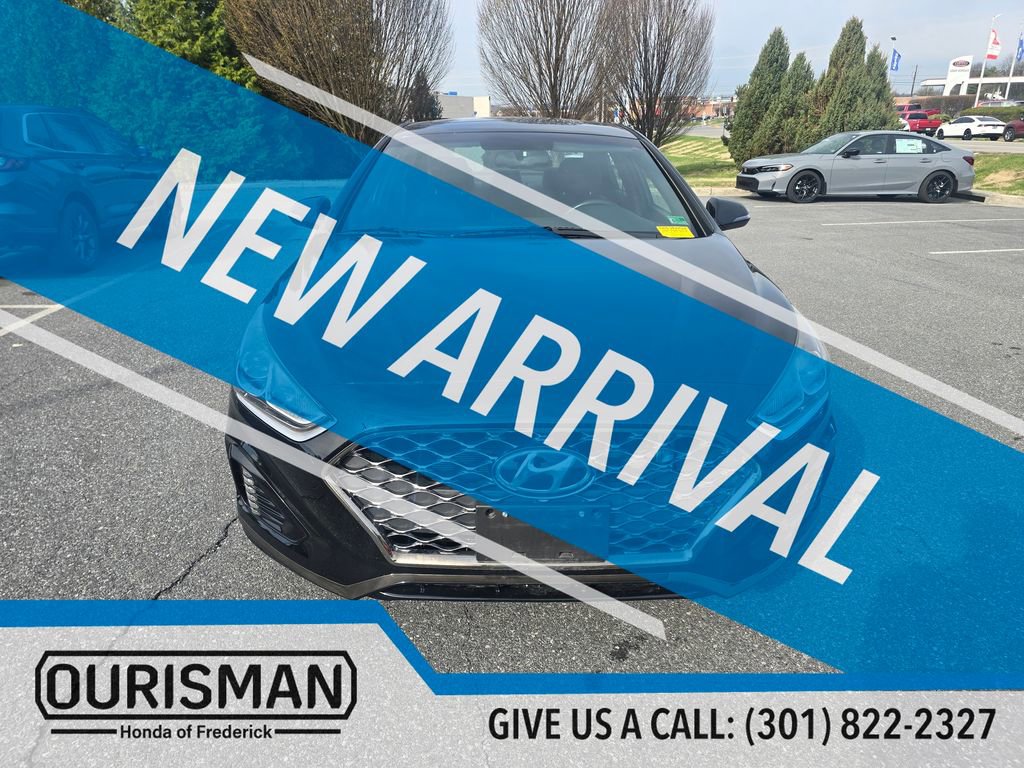 Used 2018 Hyundai Sonata Sport image 3