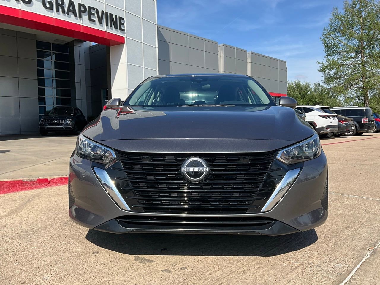 Used 2025 Nissan Sentra S image 3