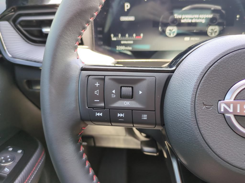 Certified 2026 Nissan Kicks SR FWD image 18