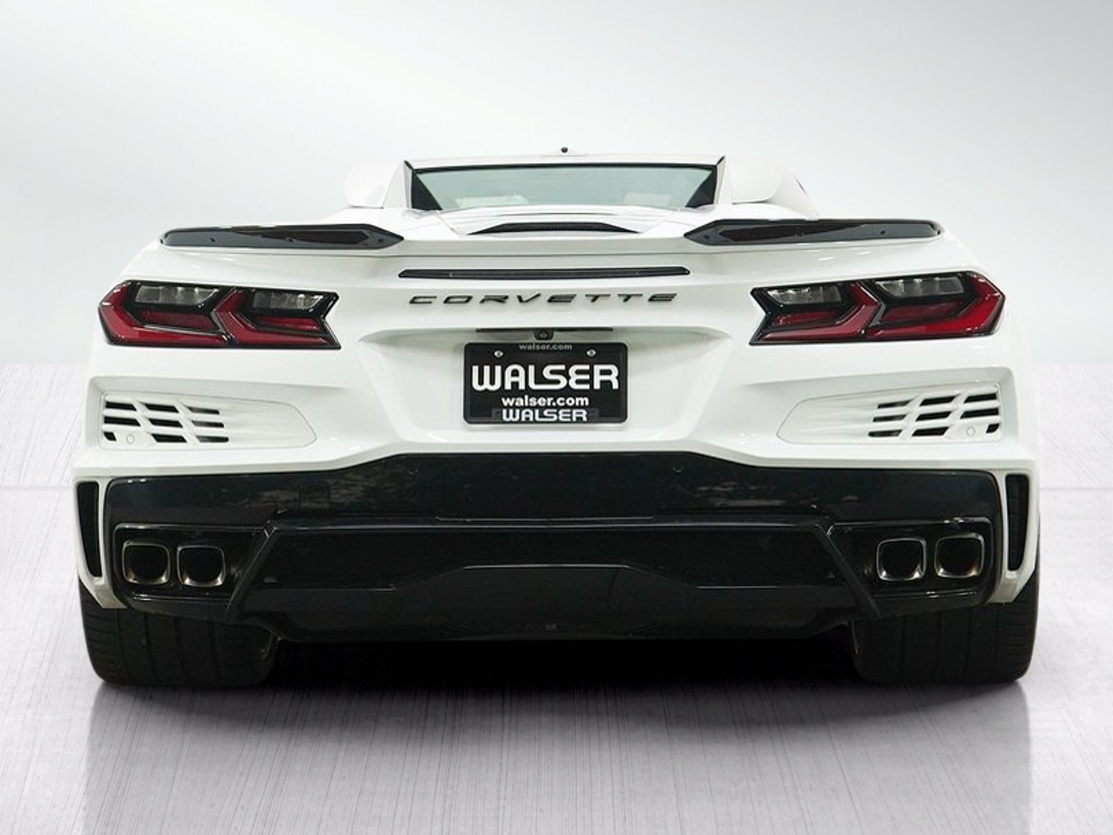Used 2024 Chevrolet Corvette E-Ray AWD/4WD image 5