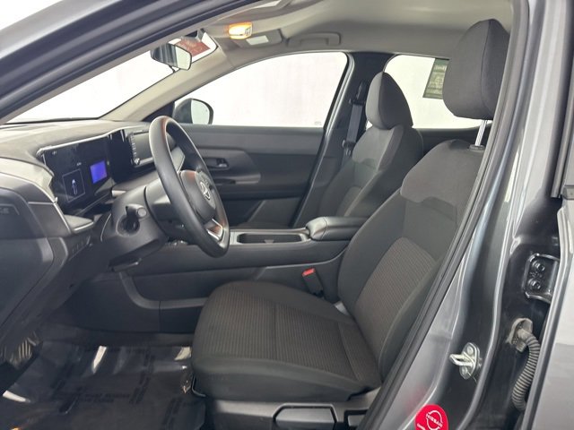 Used 2025 Nissan Kicks S image 21