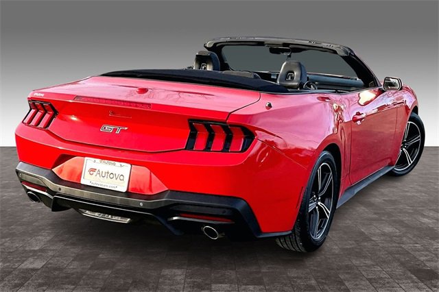 Used 2024 Ford Mustang Convertible image 6