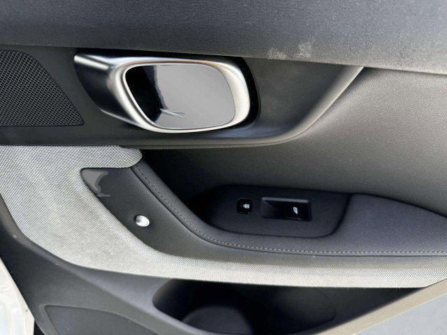 Used 2023 Polestar Polestar 2 w/ Pilot Pack image 41