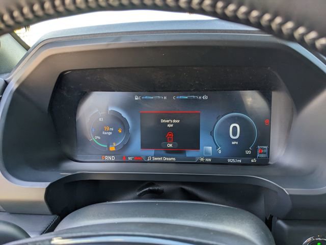 Used 2025 Ford F150 Lightning Platinum image 35