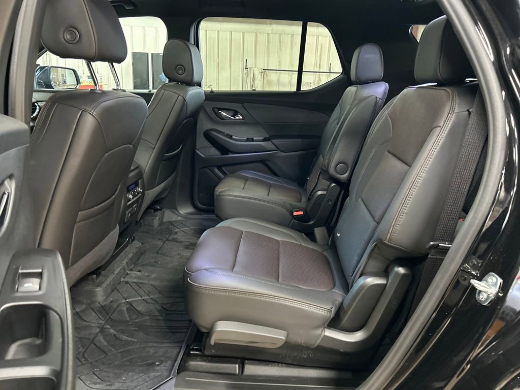 Certified 2023 Chevrolet Traverse High Country w/ LPO, Floor Liner Package image 26