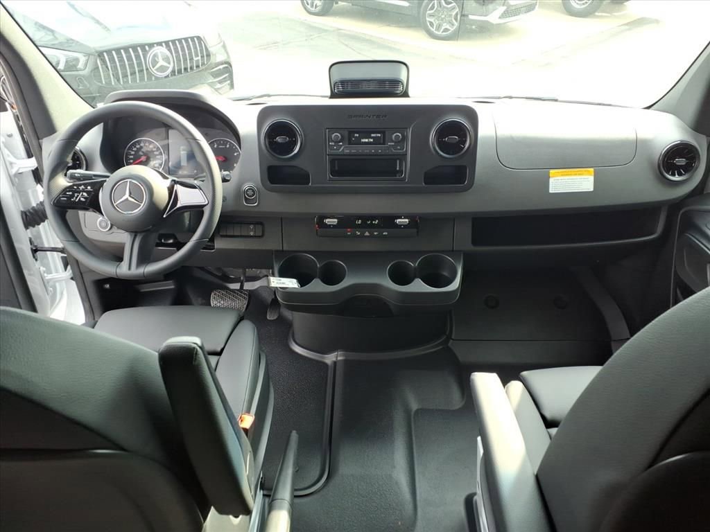 New 2026 Mercedes-Benz Sprinter 3500 image 27