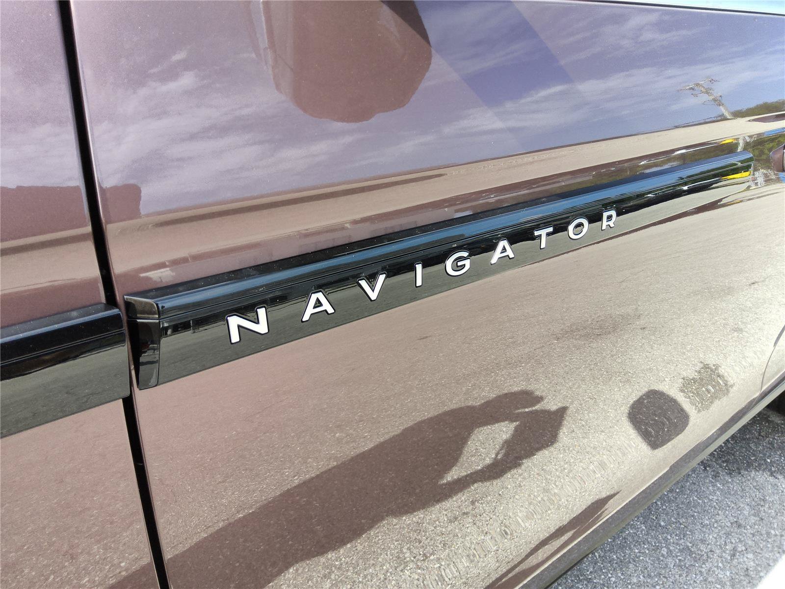 New 2027 Lincoln Navigator Black Label AWD/4WD image 10