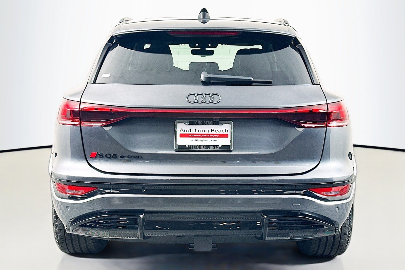 New 2027 Audi SQ6 e-tron Premium Plus AWD/4WD image 3