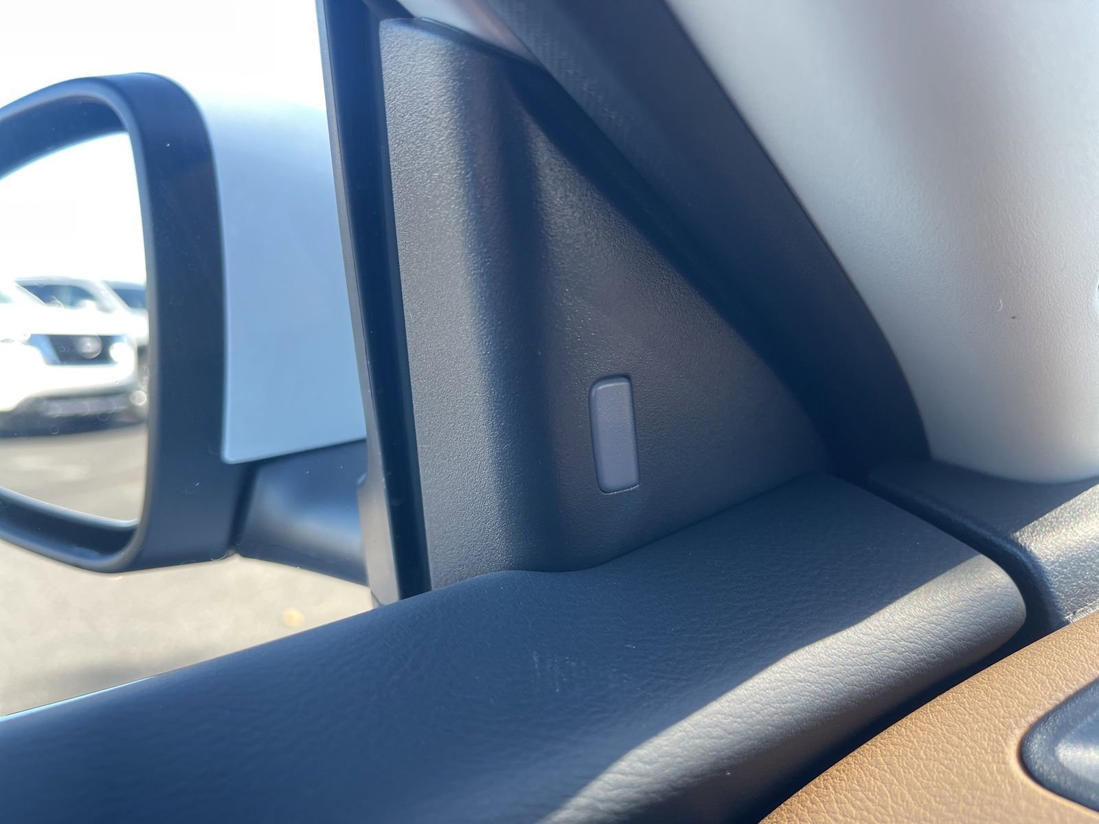 New 2025 Nissan Sentra SV w/ SV Premium Package image 31