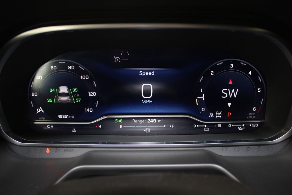 Used 2024 Chevrolet Tahoe Premier image 43